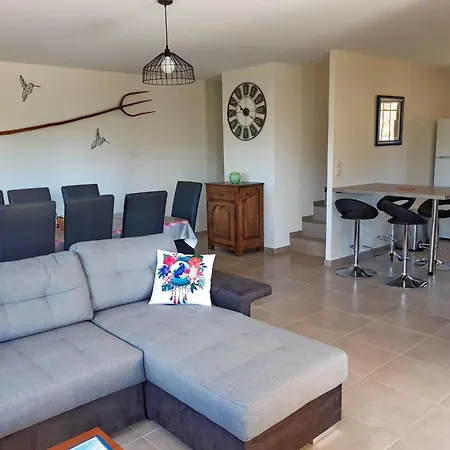 Lou Pitchot Maximenet Le Cerf By Interhome Apartment