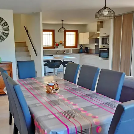 Lou Pitchot Maximenet Le Cerf By Interhome * Buis-les-Baronnies